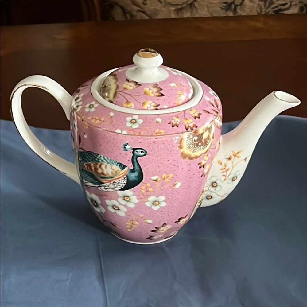 Elegant Grace Teaware Pink Peacock Teapot